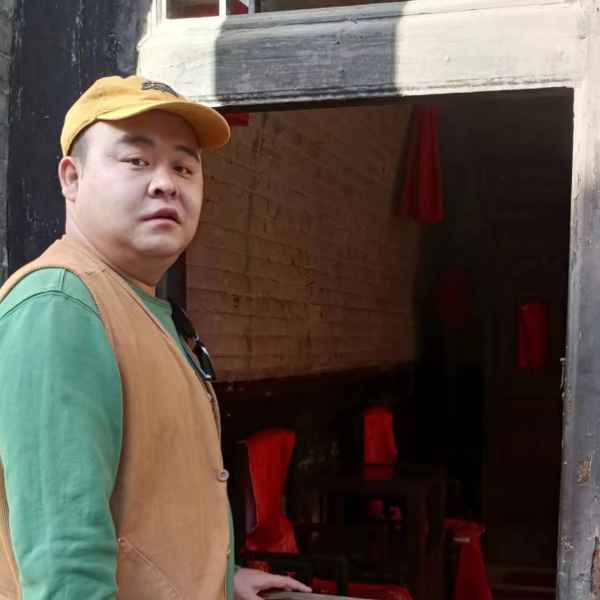 35岁岁陕西单身帅哥 - 张掖吉缘网